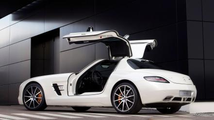 Mercedes-benz sls amg e-cell wallpaper