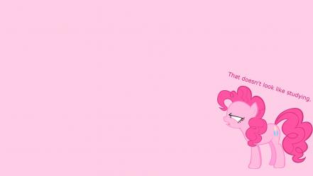 My little pony pinkie pie studying wallpaper