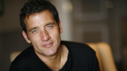Clive owen actors heterochromia men wallpaper