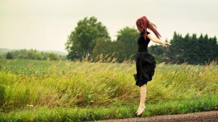 Women redheads barefoot wallpaper