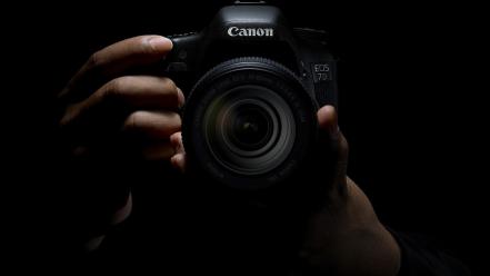 Black background cameras hands wallpaper