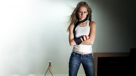 Celebrity tank tops singers canadian tight clothing wallpaper