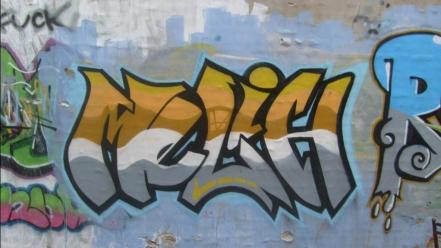 Graffiti spray street art wallpaper