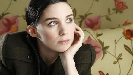 Brunettes women actress rooney mara hands on face wallpaper