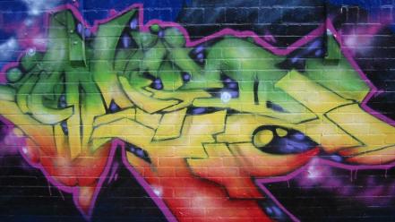 Graffiti wallpaper