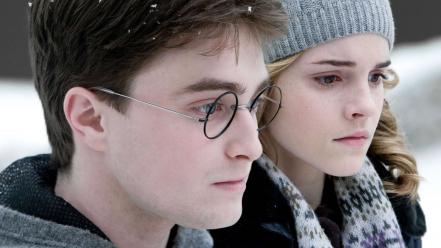 Daniel radcliffe hermione granger men with glasses wallpaper