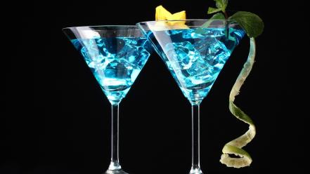 Black background drinks glasses wallpaper