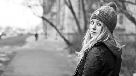 Ella - famegirls fame girls blondes hats monochrome wallpaper