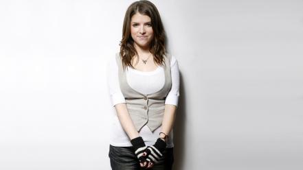 Anna kendrick pictures wallpaper