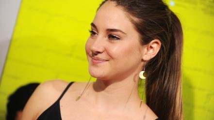 Shailene woodley 2013 wallpaper
