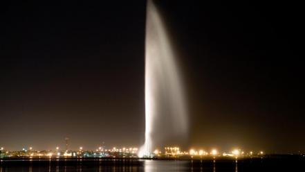 Beautiful fountain at night wallpaper