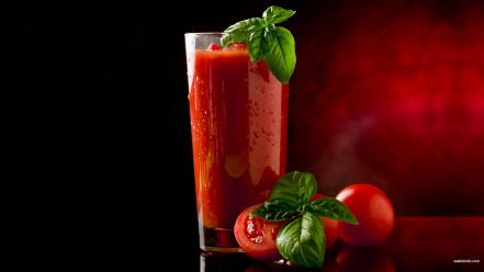 Bloody mary cocktail wallpaper