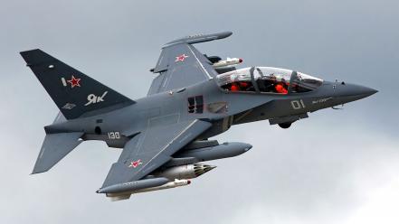 Yakovlev yak-130 aircraft pilots turn wallpaper