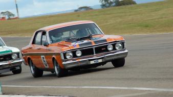Cars v8 aussie muscle car wallpaper
