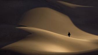 Desert sand dunes wallpaper