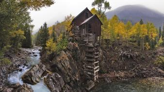 Colorado crystals mill old wallpaper