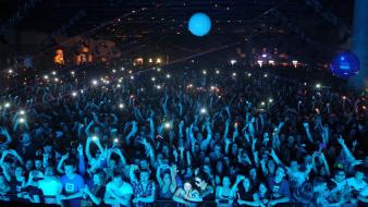 Blue club glow lights party wallpaper