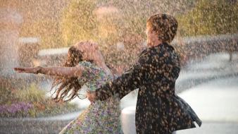 Couple happy rain wallpaper