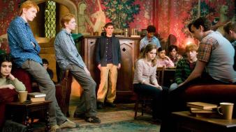 Emma watson fred weasley george gryffindor harry potter wallpaper