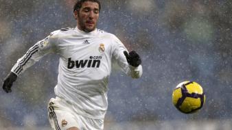 Higuain real madrid santiago bernabeu ultras arena wallpaper