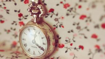 Clocks objects wallpaper