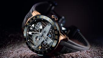 El toro ulysse nardin black background gold watches wallpaper