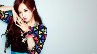 Black asians korean kwon yuri k-pop faces wallpaper