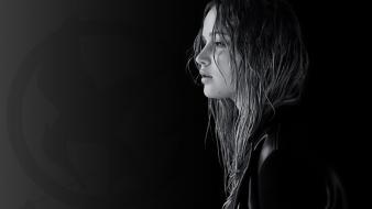 Katniss everdeen the hunger games wet hair wallpaper