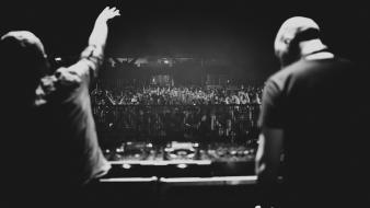 Black and white crowd monochrome dj wallpaper