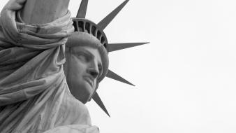 Statue of liberty wallpaper