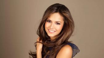 Nina dobrev wallpaper