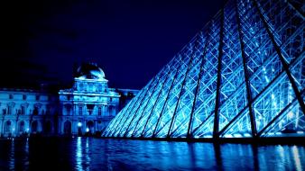 Paris louvre museum pyramid wallpaper