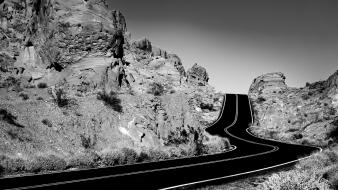 Black and white wallpaper