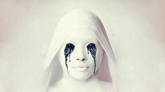 Tears sculpture artwork wallpaper