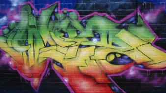 Graffiti wallpaper