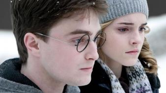 Daniel radcliffe hermione granger men with glasses wallpaper
