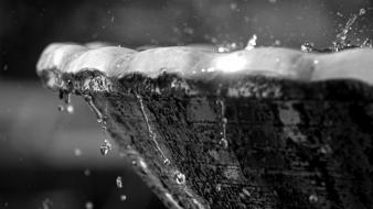 Fountains water drops rims greyscale splashes wallpaper