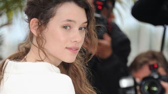 On stranger tides cannes film festival actress wallpaper