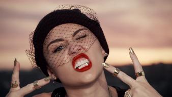 2013 miley cyrus wallpaper