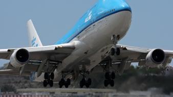 Aircraft wallpaper