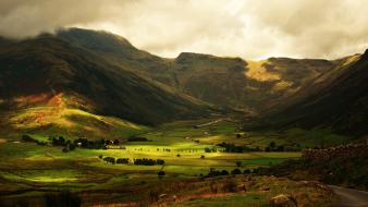 District lake (uk) clouds fields green wallpaper