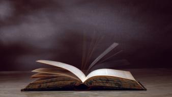 Learning books education jackets light wallpaper