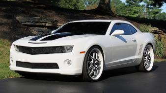 White camaro wallpaper