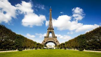 Eiffel tower landscape wallpaper