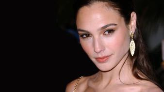 Gal gadot wallpaper