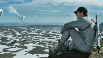 Oblivion (2013) tom cruise wallpaper