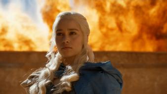 Daenerys targaryen game of thrones wallpaper