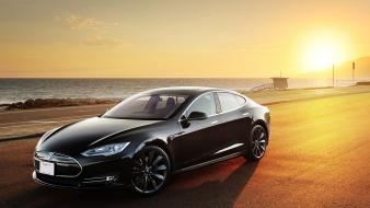 Tesla black wallpaper