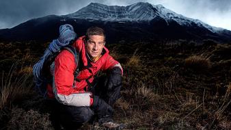 Bear grylls wallpaper