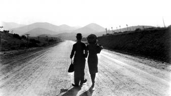 Charles chaplin charlot modern times black and white wallpaper